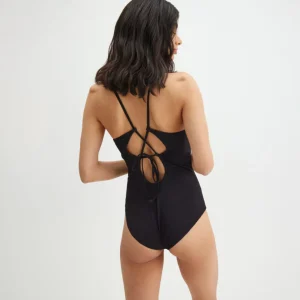 Outlet Baddrakt Dam Badkläder