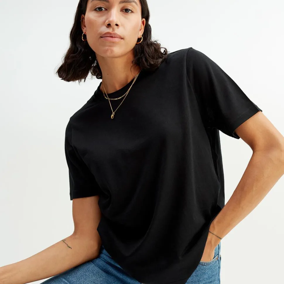 loose_fit_tshirt_4-5.webp Best Sale Loose Fit T-Shirt Dam T-Shirt