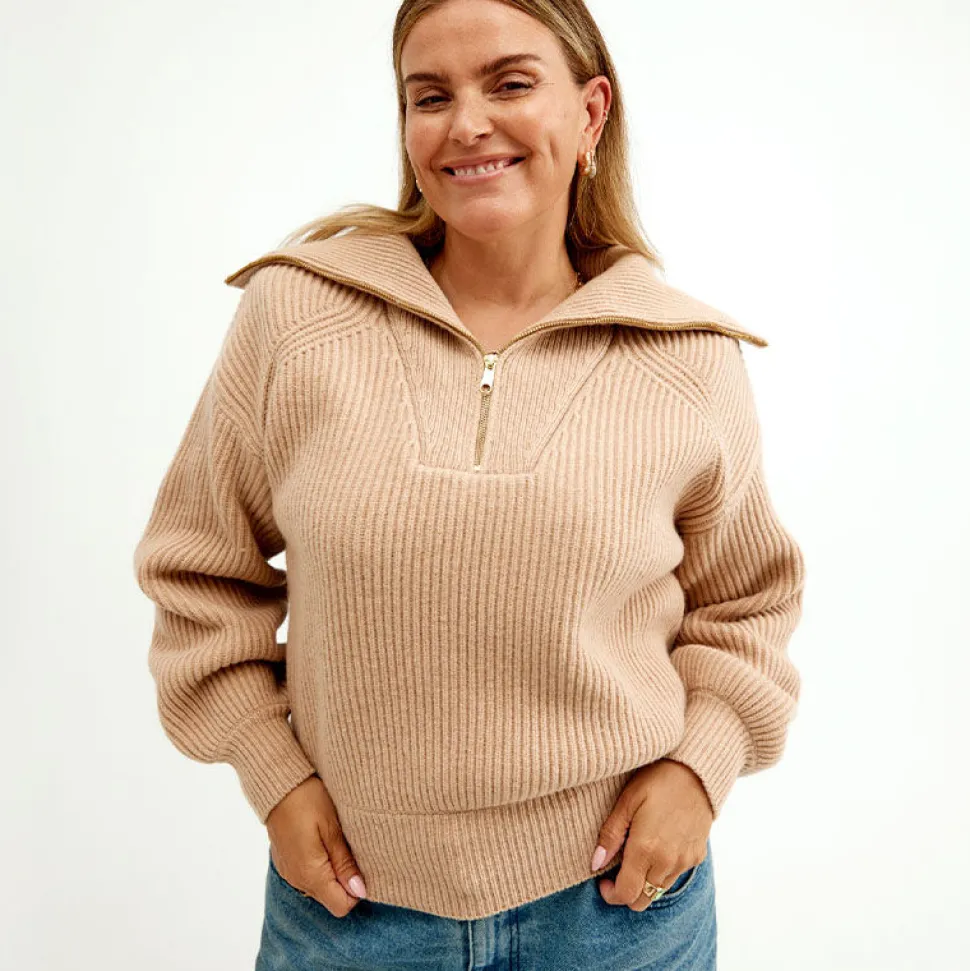 turtleneck_zip_1-1.webp Store Turtleneck Zip Dam Troja