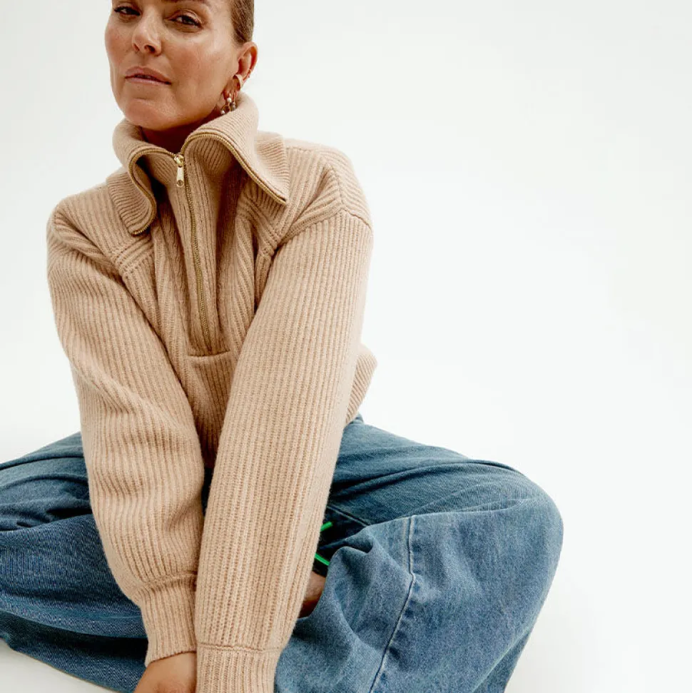 turtleneck_zip_3-1.webp Store Turtleneck Zip Dam Troja